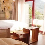 Sesta Terra Natural Hotel Framura