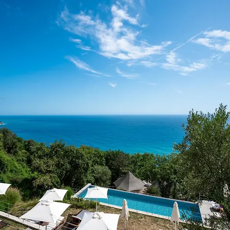 Sesta Terra Natural 4* Framura