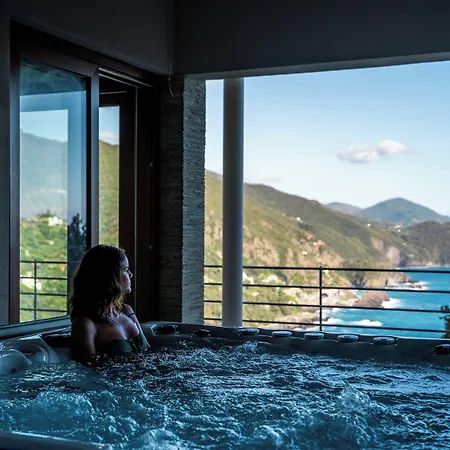 Sesta Terra Natural 4*