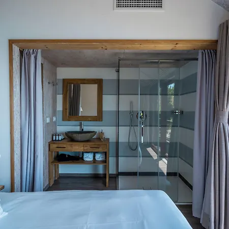 Sesta Terra Natural Hotel