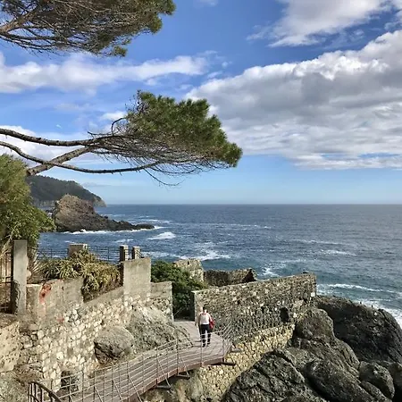 Sesta Terra Natural Hotel Framura