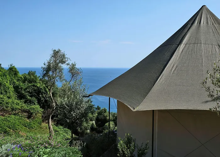 Sesta Terra Natural Hotel 4*