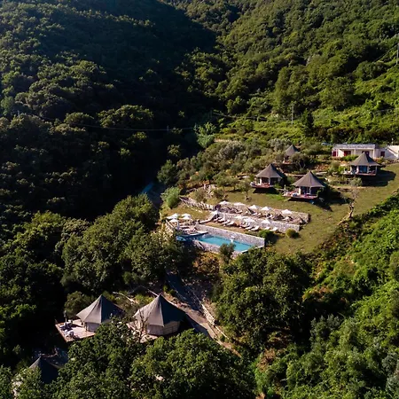 Sesta Terra Natural Hotel 4*