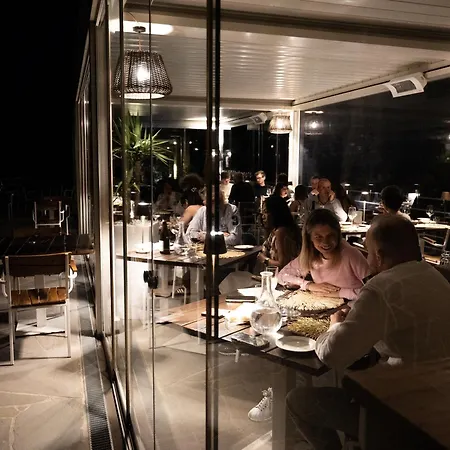 Hotell Sesta Terra Natural