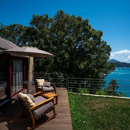 Sesta Terra Natural Hotel Framura