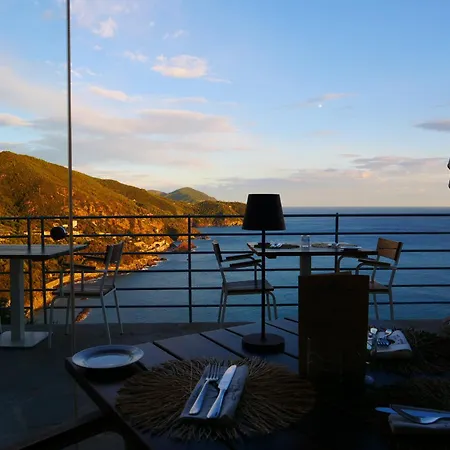 Hotel Sesta Terra Natural Framura