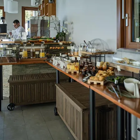 Szálloda Sesta Terra Natural 4*