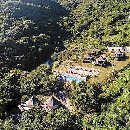 Otel Sesta Terra Natural Framura