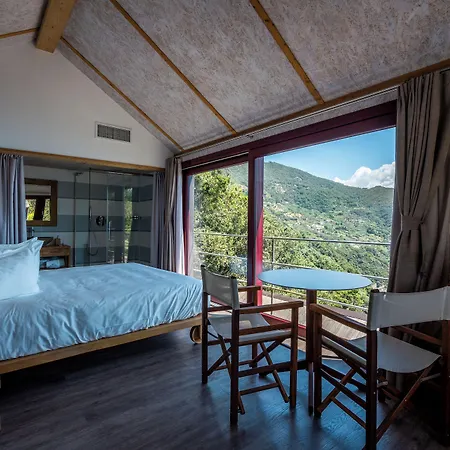 Szálloda Sesta Terra Natural 4*