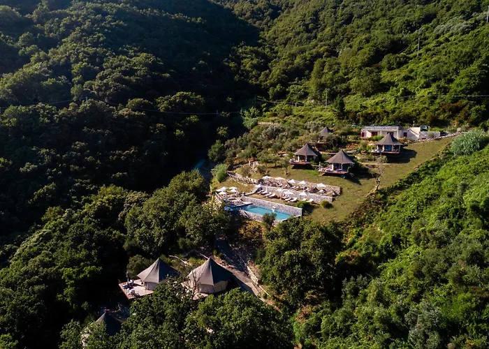 Sesta Terra Natural Hotel 4*