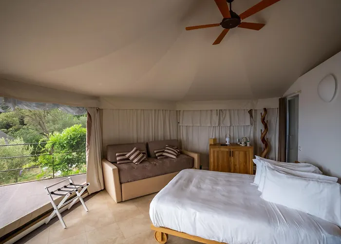 Sesta Terra Natural Framura