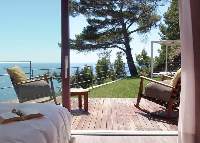 Sesta Terra Natural Hotel 4*